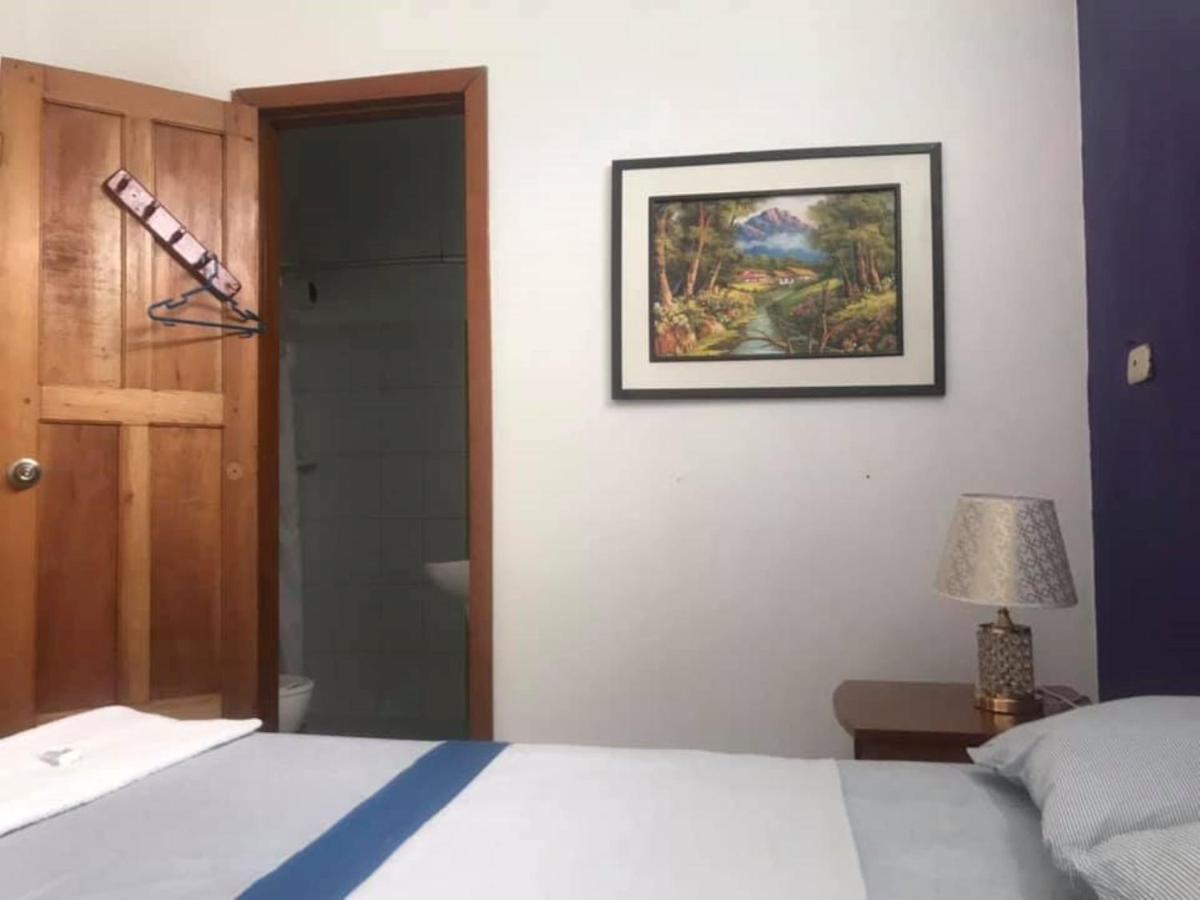 Amazon Dream Hostel With Ac And Starlink Iquitos Buitenkant foto
