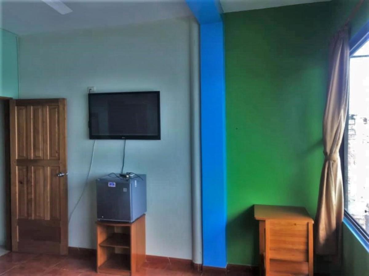 Amazon Dream Hostel With Ac And Starlink Iquitos Buitenkant foto
